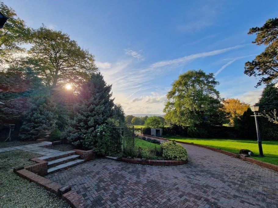 Villa Bailey Estate House à Abergavenny Extérieur photo