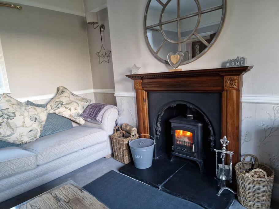 Villa Bailey Estate House à Abergavenny Extérieur photo
